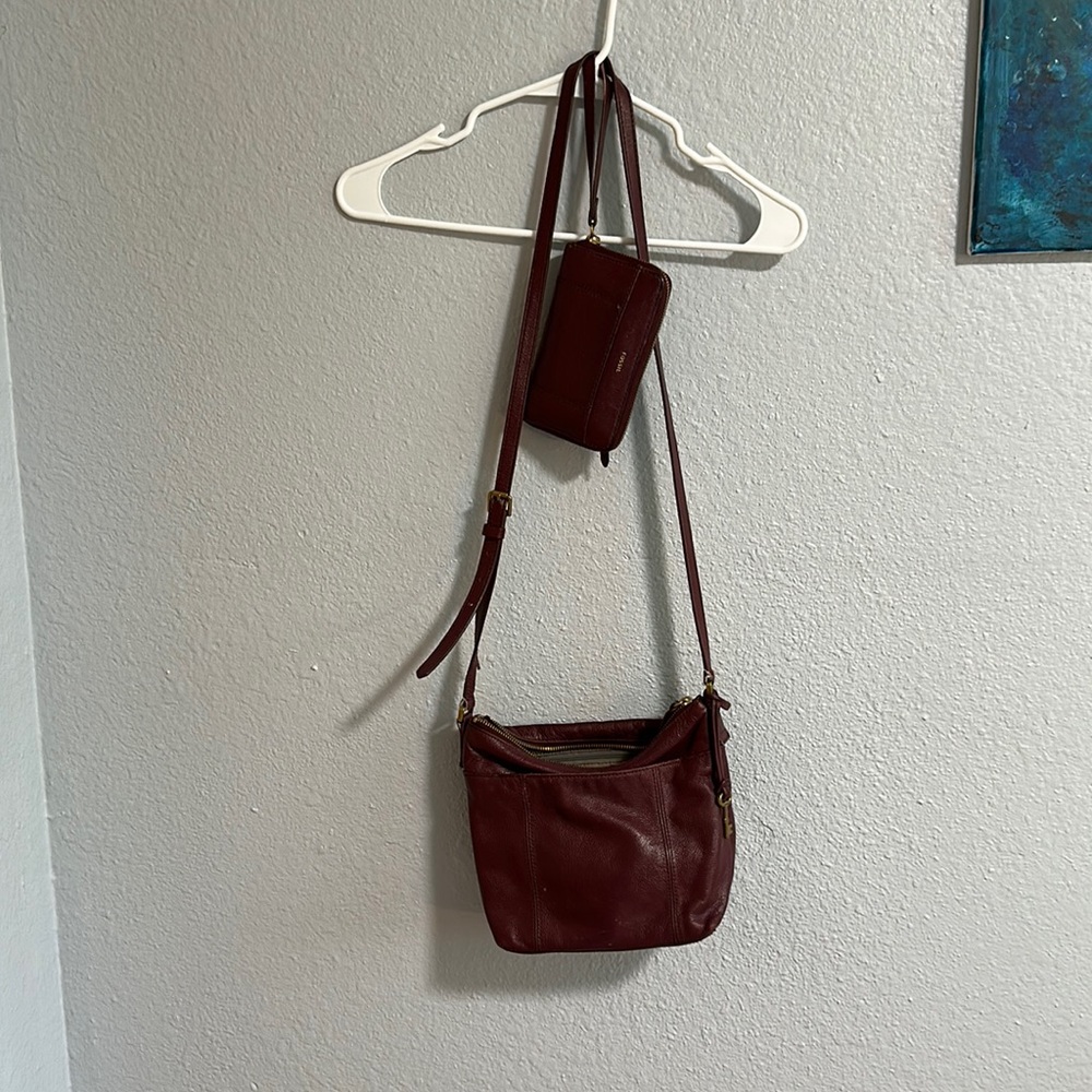 Fossil Crossbody Purse with matching Wallet leather